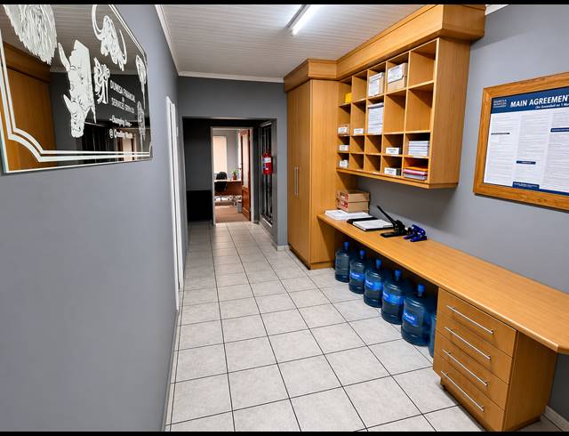 6 BEDROOM HOUSE FOR SALE IN VANDERBIJLPARK CW 1